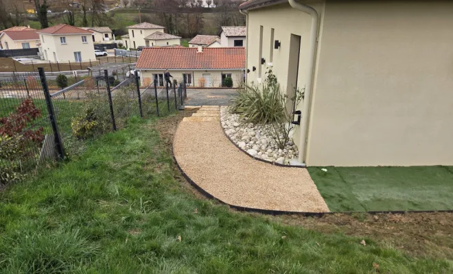 Création d'extérieur à Juliénas, Belleville-en-Beaujolais, Nature en Beaujolais