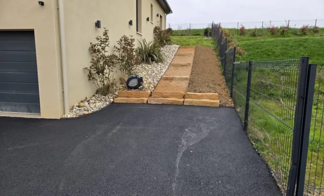 Enrobé sur notre chantier à Juliénas, Belleville-en-Beaujolais, Nature en Beaujolais
