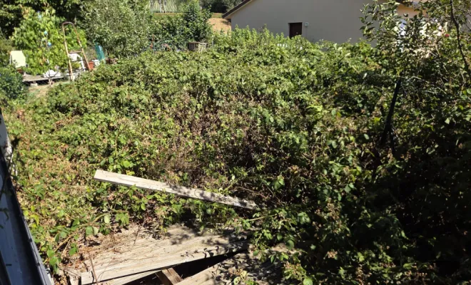 Remise en état de votre propriété, avec la création d’une terrasse en bois sur mesure à Proprières, Belleville-en-Beaujolais, Nature en Beaujolais