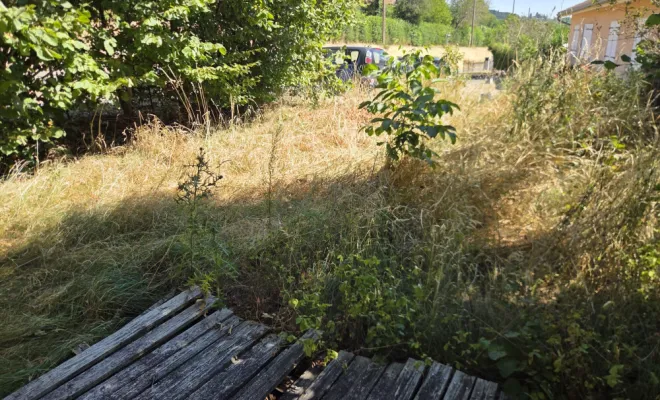 Remise en état de votre propriété, avec la création d’une terrasse en bois sur mesure à Proprières, Belleville-en-Beaujolais, Nature en Beaujolais